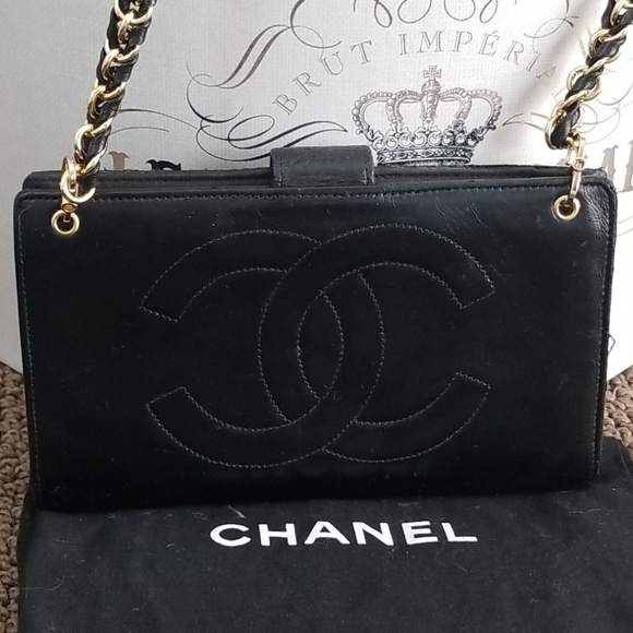 CHANEL CC Caviar Wallet on Double Weave Ch… - Picture 6 of 15